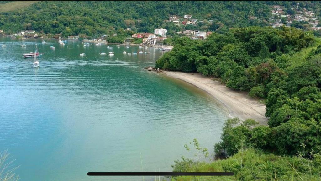 Apartamento Flat Camorim Em Angra Dos Reis/rj.